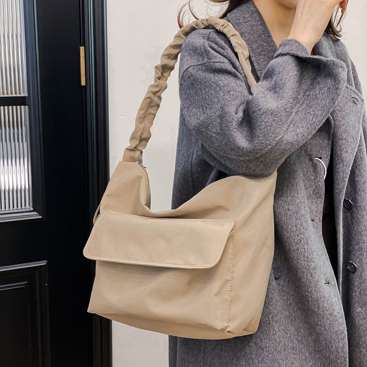 Nylon Tote Bag with Zipper and Stitching - 2025 Spring